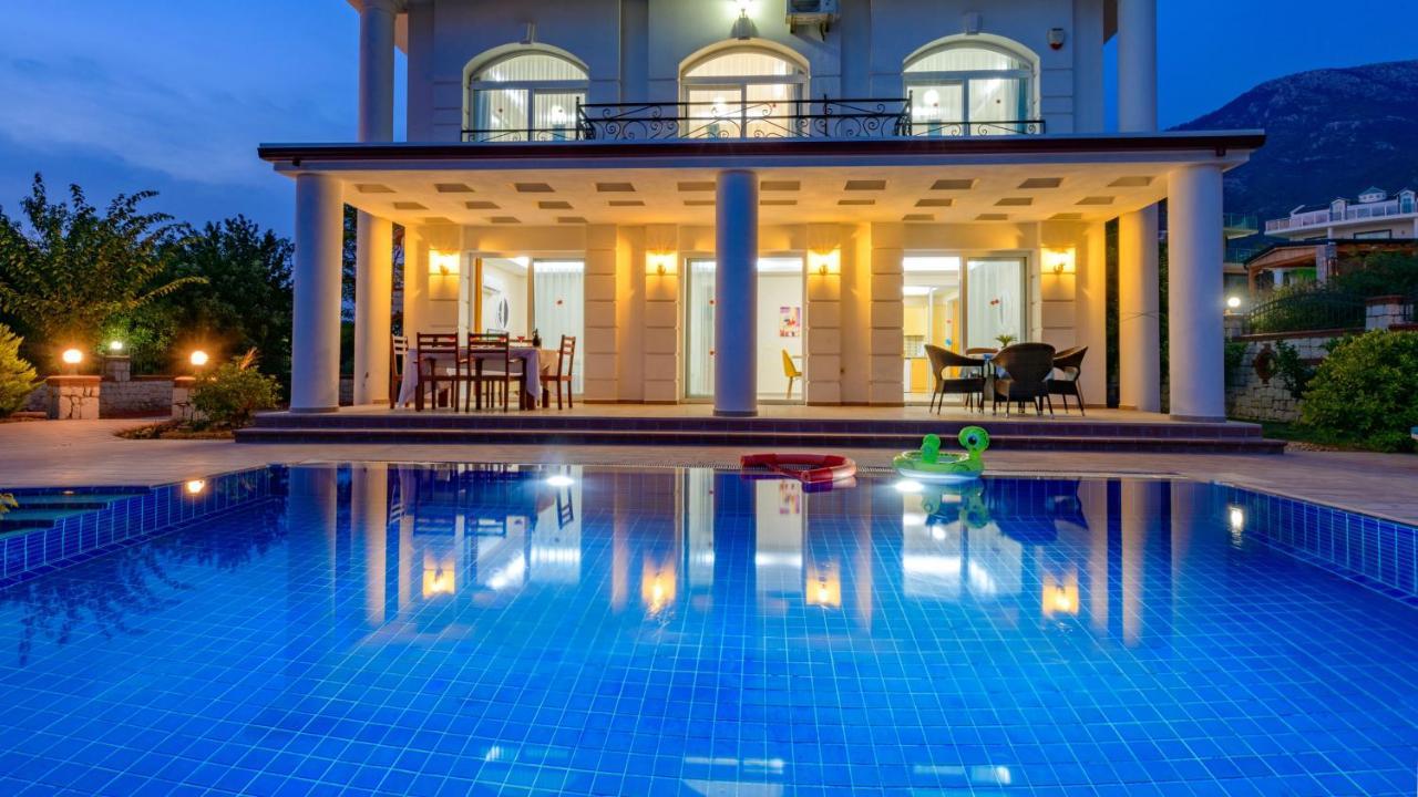 פאטהיה Musa - 5 Bedroom Holiday Villa In Hisaronu מראה חיצוני תמונה