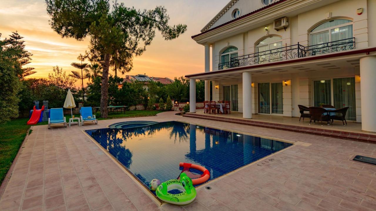 פאטהיה Musa - 5 Bedroom Holiday Villa In Hisaronu מראה חיצוני תמונה