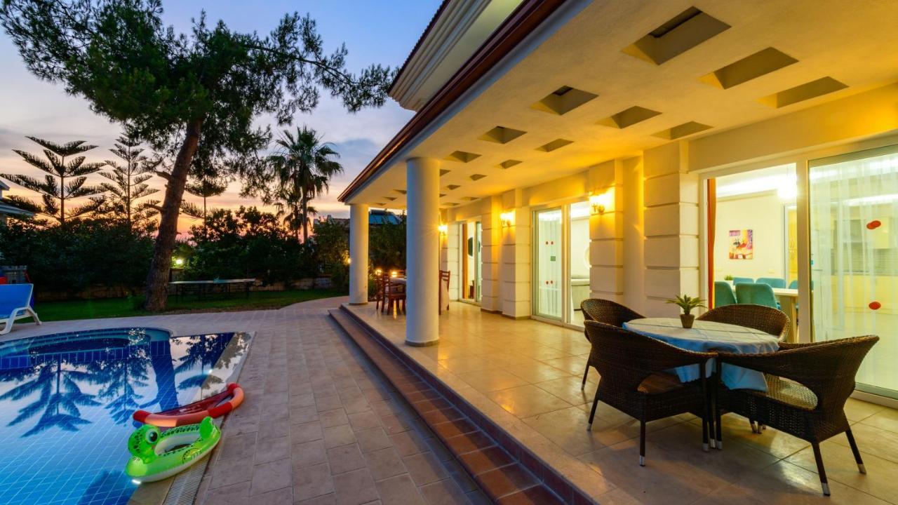 פאטהיה Musa - 5 Bedroom Holiday Villa In Hisaronu מראה חיצוני תמונה
